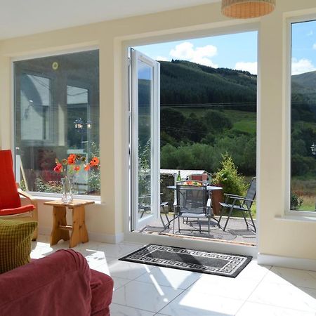 Gorsnavoon Cottage Clachaig Экстерьер фото